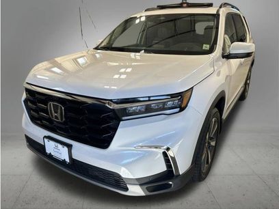Certified 2025 Honda Pilot Elite