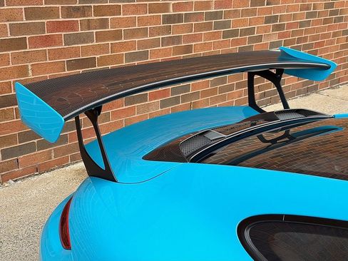 Used 2018 Porsche 911 GT2 RS image 31