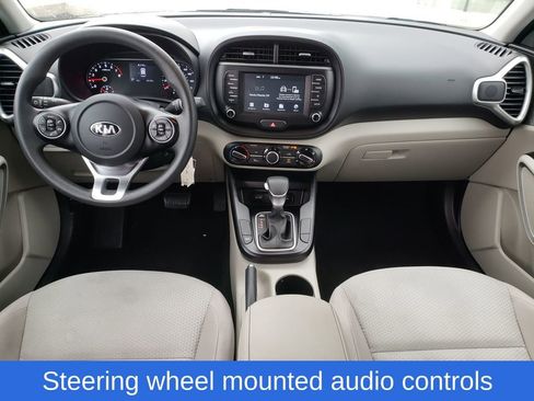 Used 2021 Kia Soul LX image 11