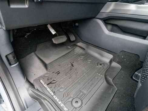 New 2026 Ford F250 Lariat w/ Black Appearance Package image 35