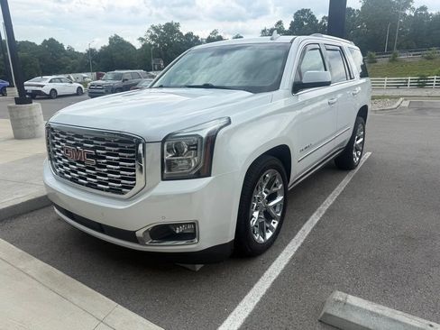 Used 2020 GMC Yukon Denali w/ Denali Ultimate Package AWD/4WD image 5