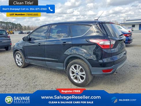 Used 2017 Ford Escape SE FWD image 3