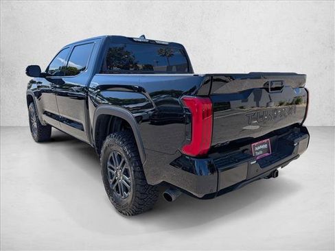 Used 2025 Toyota Tundra SR5 w/ SR5 Convenience Package AWD/4WD image 8