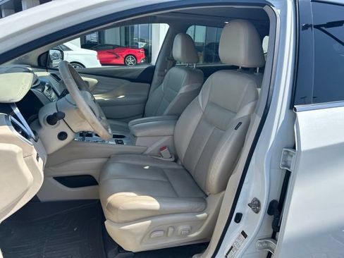 Used 2018 Nissan Murano Platinum FWD image 13