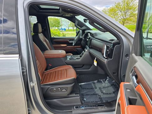 New 2026 GMC Sierra 2500 Denali Ultimate w/ Snow Plow Prep/Camper Package AWD/4WD image 35