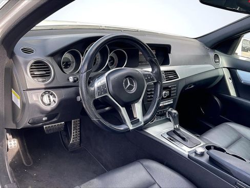 Used 2013 Mercedes-Benz C 250 Sedan image 14