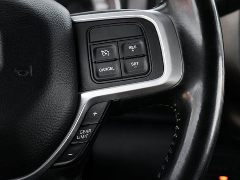 Used 2019 RAM 2500 Big Horn image 24