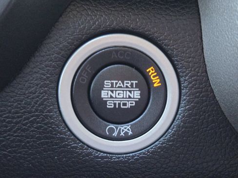 Used 2024 RAM 2500 Laramie image 23