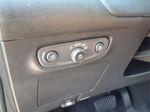 Used 2021 Buick Encore GX Select w/ Sport Touring Package image 15