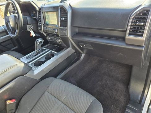 Used 2017 Ford F150 XLT w/ Equipment Group 302A Luxury image 20