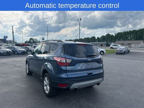 Used 2018 Ford Escape SE w/ SE Sync 3 Package FWD image 6