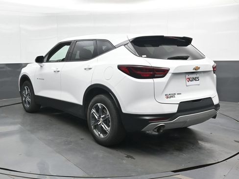 Used 2025 Chevrolet Blazer LT AWD/4WD image 9