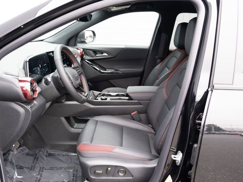 New 2026 Chevrolet Equinox RS w/ Safety and Technology Package AWD/4WD image 13