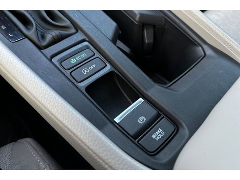 Certified 2024 Honda Accord EX image 31