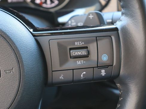 Used 2023 Nissan Pathfinder SL w/ SL Black Package FWD image 14