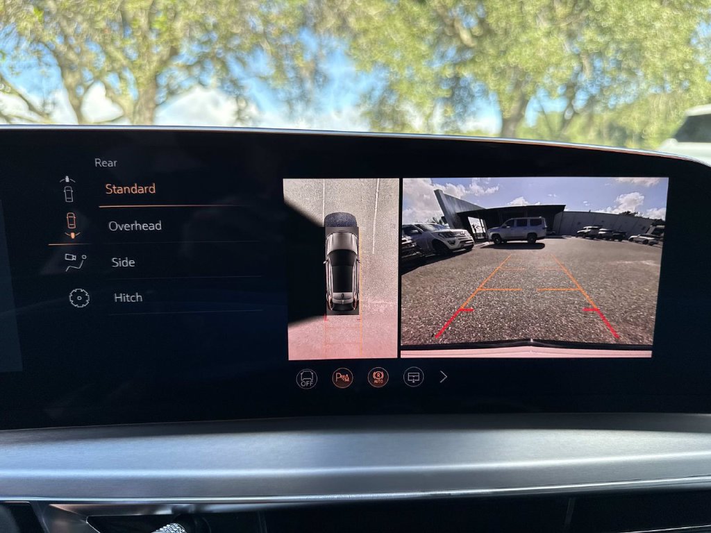 New 2027 Cadillac Lyriq Sport w/ LPO, Floor Liner Package AWD/4WD image 24