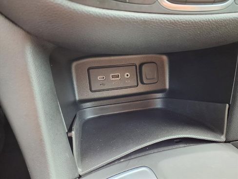 Used 2020 Chevrolet Equinox LT image 13