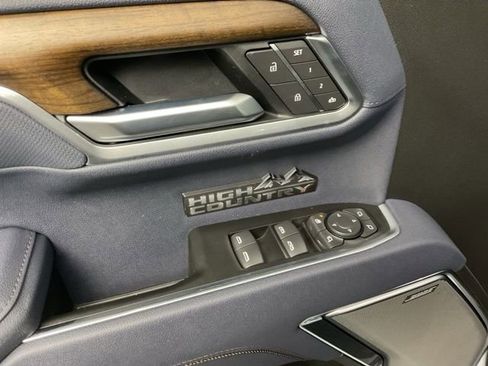 New 2026 Chevrolet Silverado 1500 High Country w/ Technology Package image 10