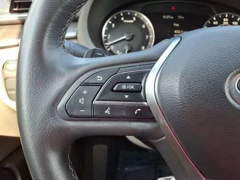 Certified 2023 INFINITI QX50 Luxe AWD/4WD image 21
