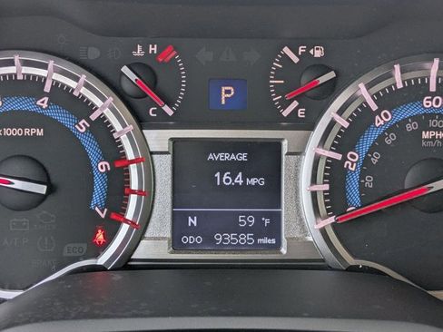 Used 2019 Toyota 4Runner SR5 image 11