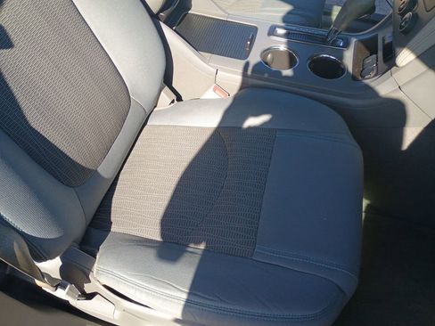 Used 2017 Chevrolet Traverse LS FWD image 30