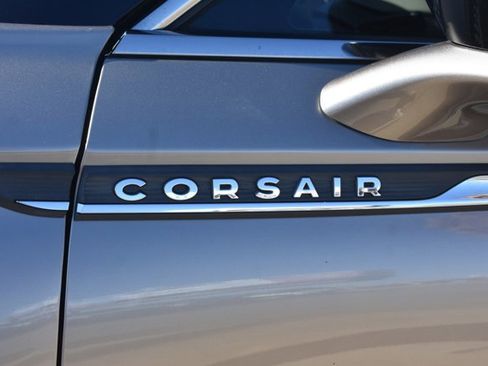 Used 2020 Lincoln Corsair Reserve w/ Equipment Group 201A image 10