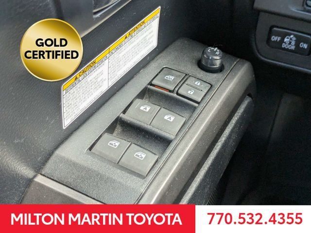 Certified 2019 Toyota Tacoma TRD Off-Road AWD/4WD image 23