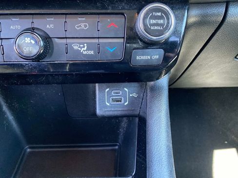 Certified 2022 Jeep Compass Limited AWD/4WD image 15