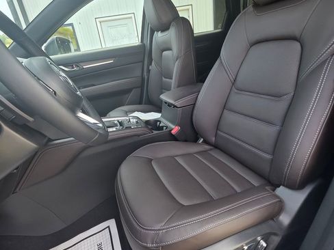 New 2025 MAZDA CX-5 Signature image 10