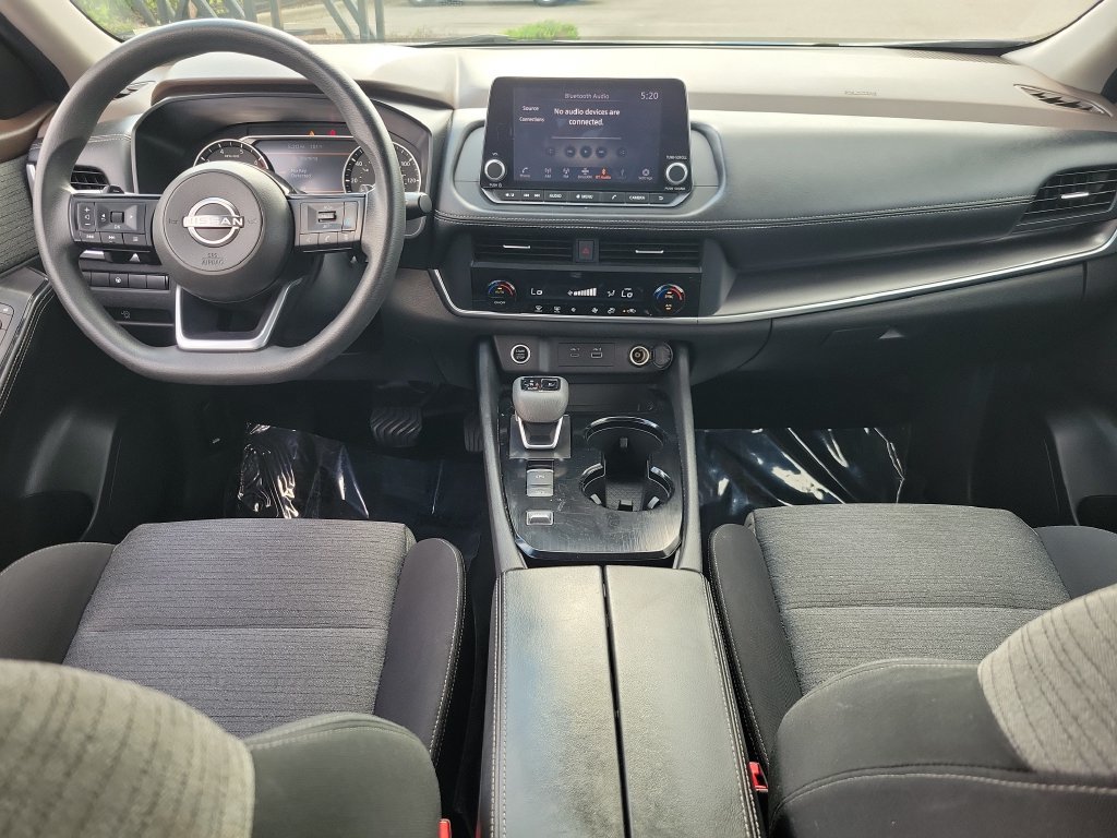 Certified 2023 Nissan Rogue SV FWD image 11