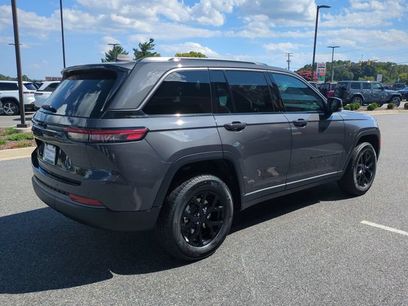 New 2026 Jeep Grand Cherokee Altitude