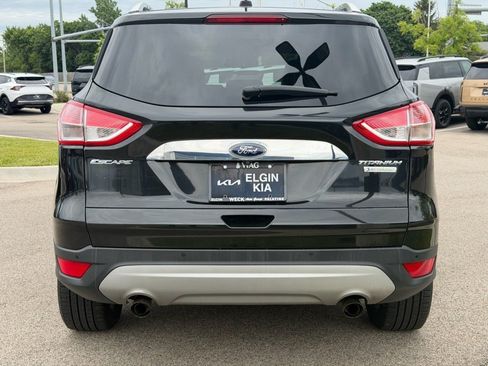 Used 2015 Ford Escape Titanium FWD image 4