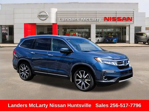 Used 2021 Honda Pilot Touring image 1