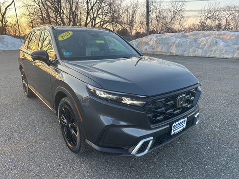 Used 2023 Honda CR-V Sport Touring image 1