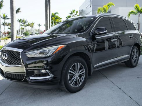 Used 2020 INFINITI QX60 Luxe w/ Essential Package image 6