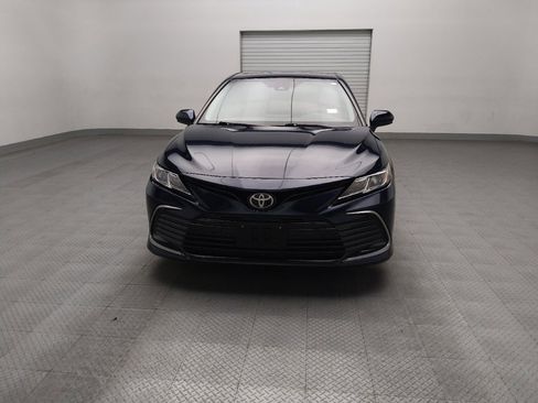 Used 2021 Toyota Camry LE image 15