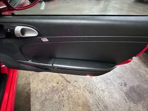 Used 2007 Porsche Cayman S image 19