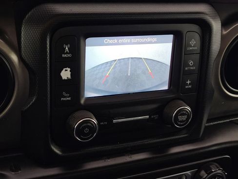 Used 2019 Jeep Wrangler Unlimited Sport S AWD/4WD image 14