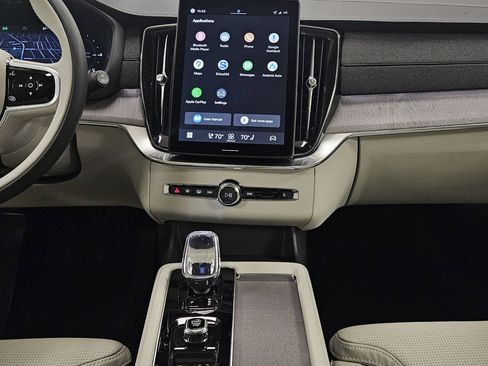 New 2026 Volvo XC90 T8 Ultra w/ Protection Package Premier AWD/4WD image 15