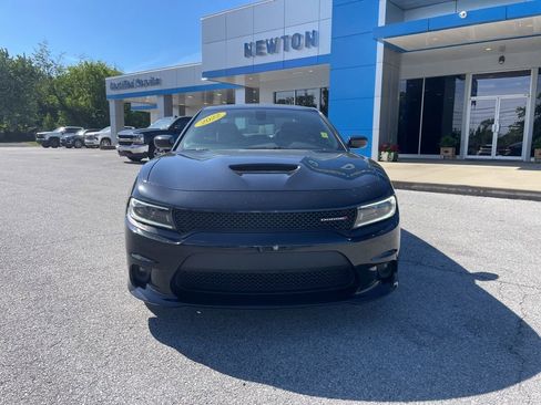 Used 2022 Dodge Charger GT RWD image 2