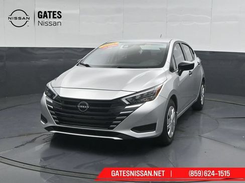 Certified 2025 Nissan Versa S w/ Trunk Package FWD image 6