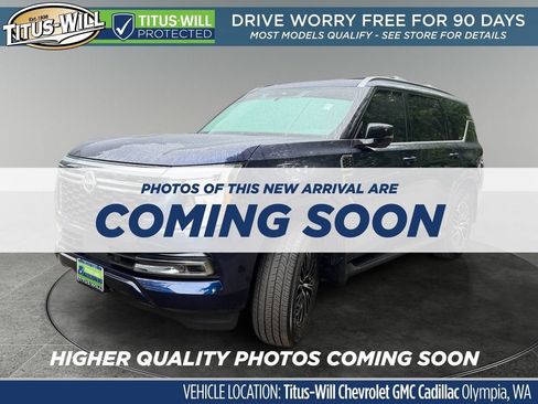 Used 2026 Nissan Armada SL w/ Captain's Chari Seat Package AWD/4WD image 2