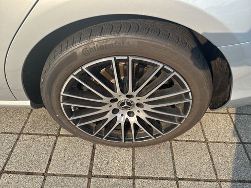 Certified 2024 Mercedes-Benz C 300 4MATIC Sedan image 10