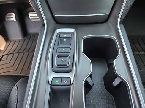 Used 2022 Honda Accord Sport image 25
