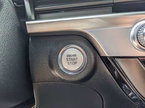 Certified 2024 Kia Telluride EX w/ EX Captain's Chair Package image 29