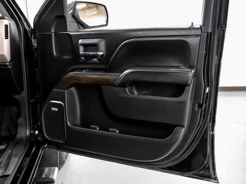 Used 2017 GMC Sierra 1500 Denali image 40