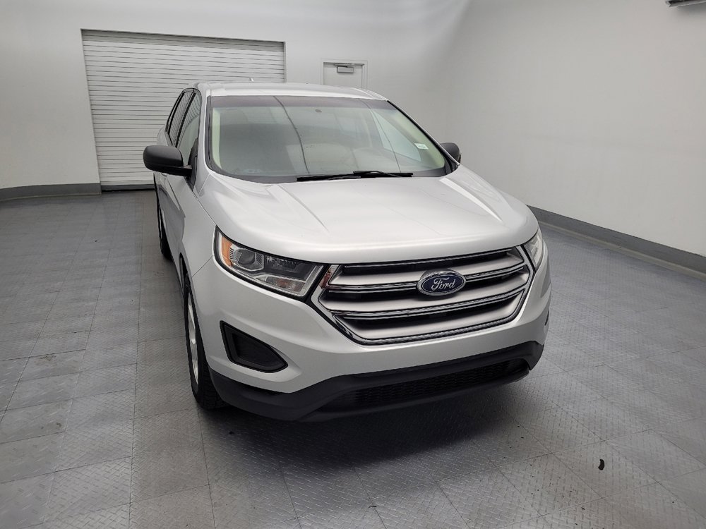 Used 2018 Ford Edge SE FWD image 14
