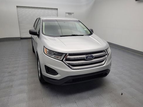 Used 2018 Ford Edge SE FWD image 14