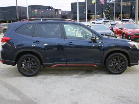 Used 2022 Subaru Forester Sport image 4
