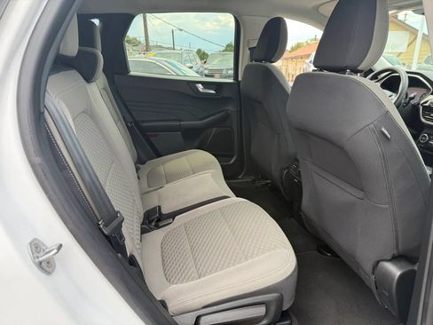 Used 2021 Ford Escape SE AWD/4WD image 14